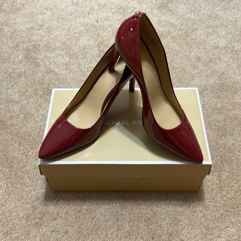 Michael Kors Dorothy Flex Pump